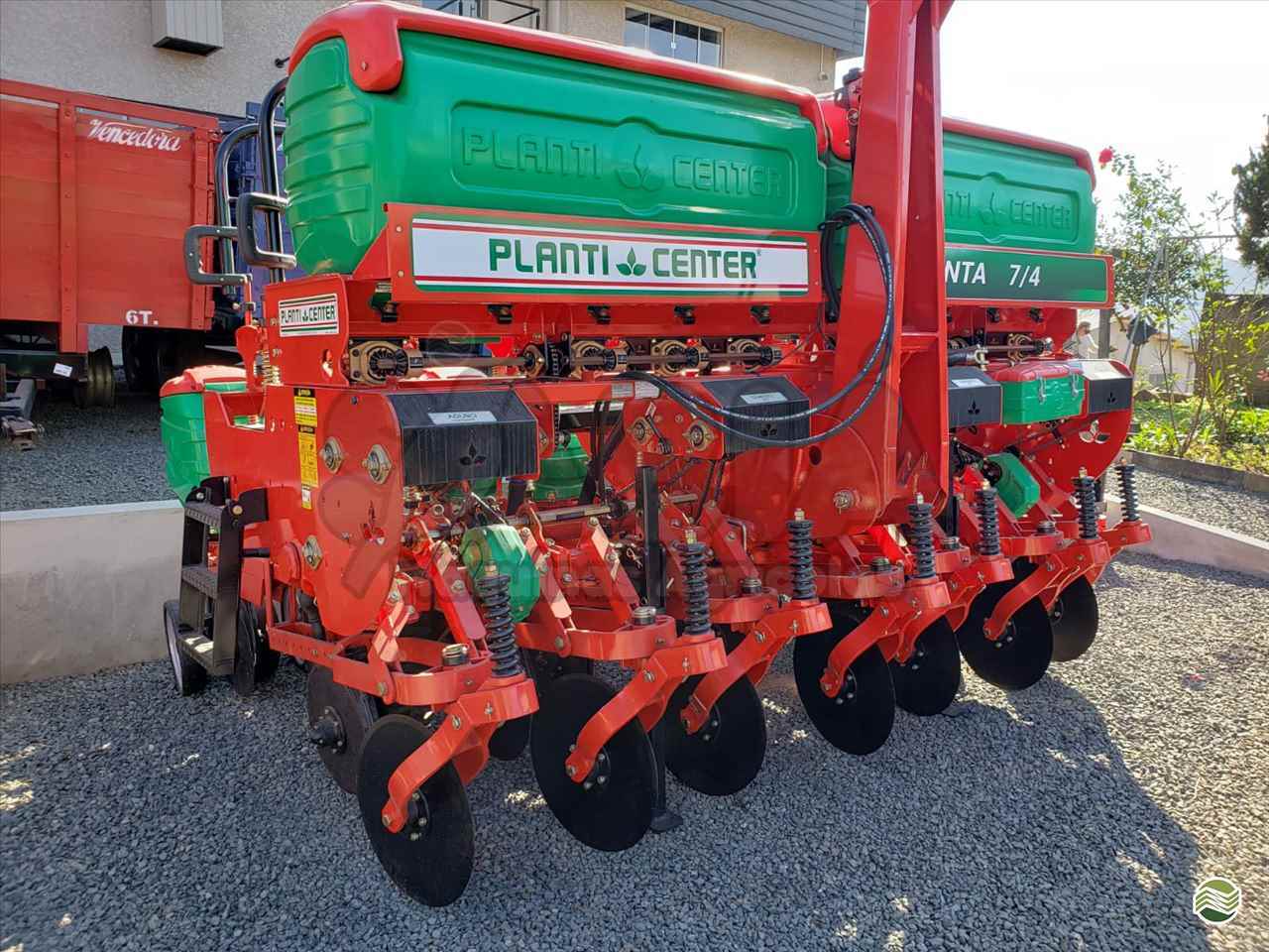 PLANTADEIRA PLANTI CENTER PENTA PC 7/4 Sabiá Máquinas Agrícolas IRATI PARANÁ PR